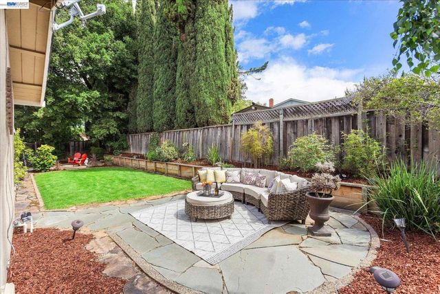 2616 Peartree Lane, San Jose, CA 95121