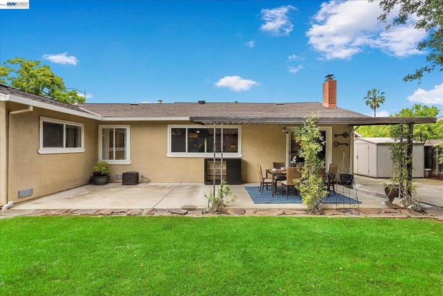 2616 Peartree Lane, San Jose, CA 95121