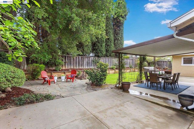 2616 Peartree Lane, San Jose, CA 95121
