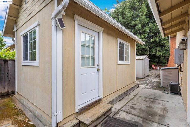 2616 Peartree Lane, San Jose, CA 95121