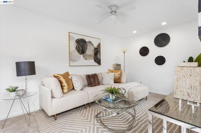 2616 Peartree Lane, San Jose, CA 95121
