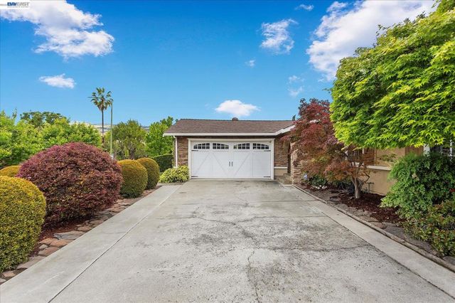 2616 Peartree Lane, San Jose, CA 95121