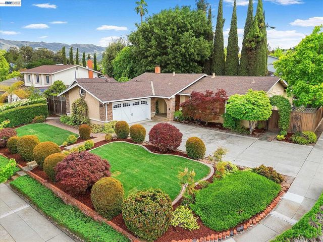 2616 Peartree Lane, San Jose, CA 95121