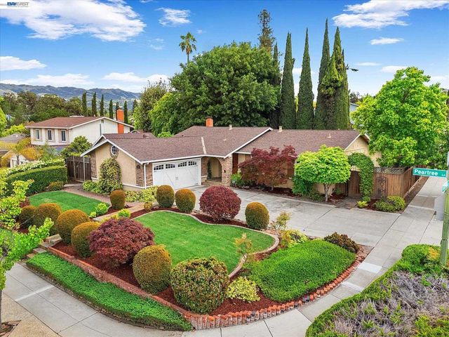 2616 Peartree Lane, San Jose, CA 95121