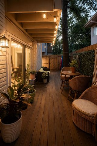 909 Silber Road 28E, Houston, TX 77024