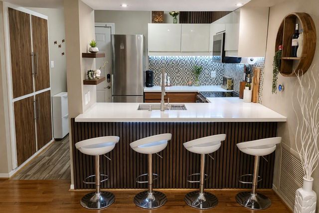 909 Silber Road 28E, Houston, TX 77024
