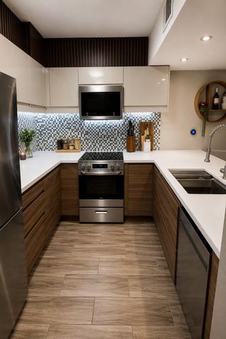 909 Silber Road 28E, Houston, TX 77024
