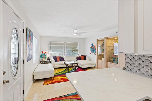 250 ROSERY ROAD NW 280, Largo, FL 33770