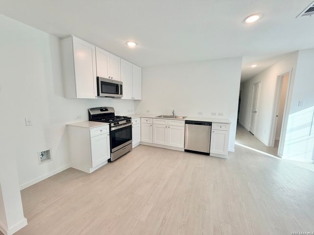 8604 EUCALYPTUS HLS, San Antonio, TX 78223