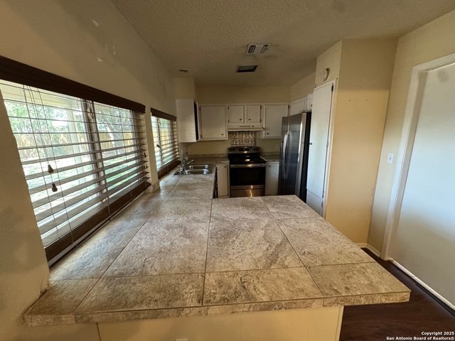 6917 Deep Lake, San Antonio, TX 78244