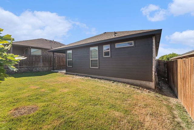 9604 Hickory Knob Drive, Fort Worth, TX 76108