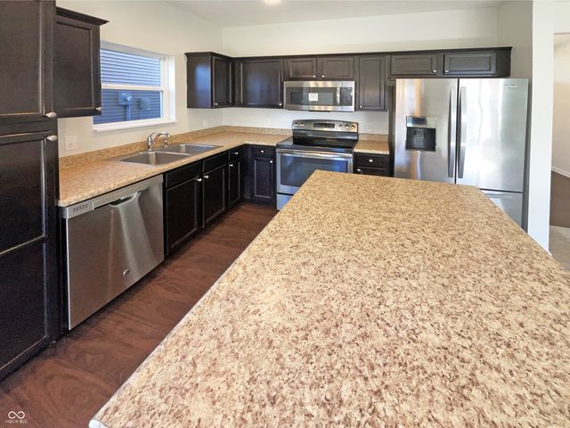 15166 Roedean Drive, Noblesville, IN 46060