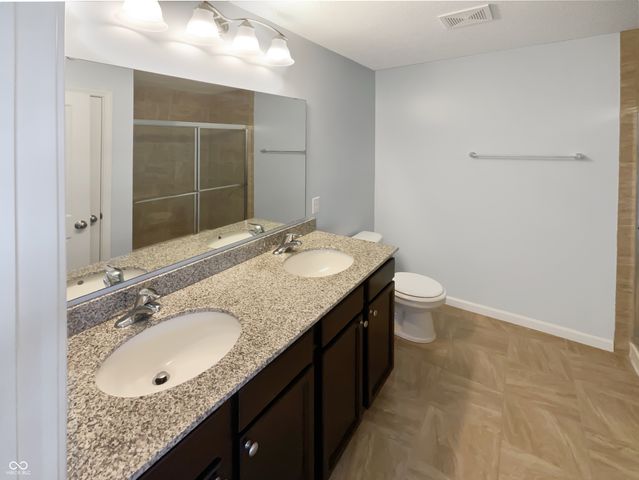 15166 Roedean Drive, Noblesville, IN 46060