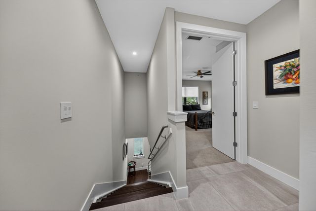 615 NE 22nd Drive, Wilton Manors, FL 33305