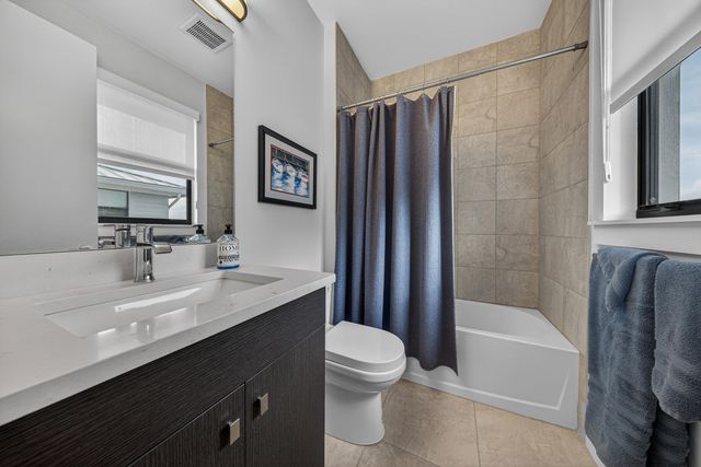 615 NE 22nd Drive, Wilton Manors, FL 33305