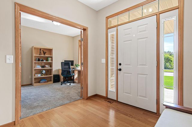 21394 Queen Court NW, Elk River, MN 55330