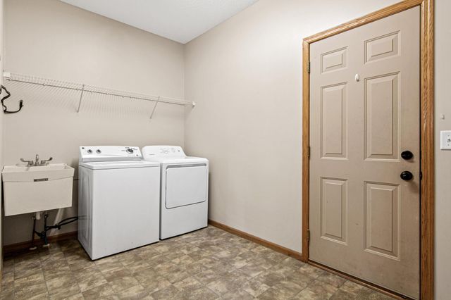 21394 Queen Court NW, Elk River, MN 55330