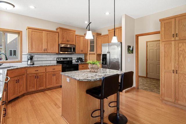 21394 Queen Court NW, Elk River, MN 55330