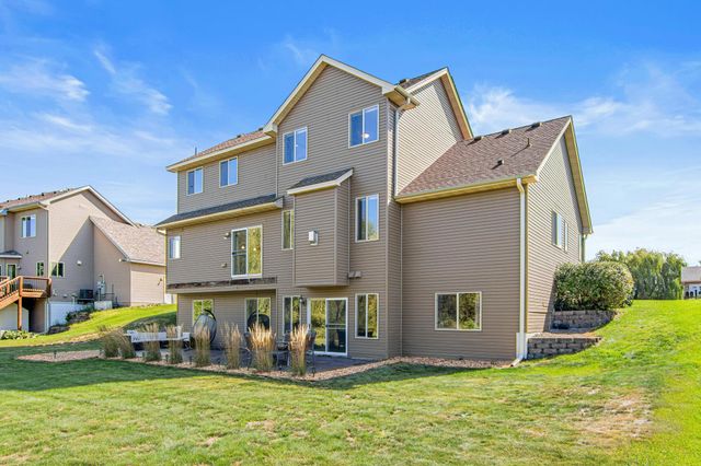 21394 Queen Court NW, Elk River, MN 55330