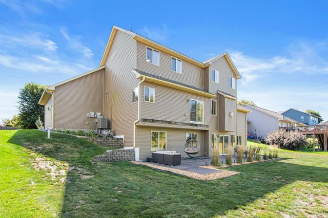 21394 Queen Court NW, Elk River, MN 55330