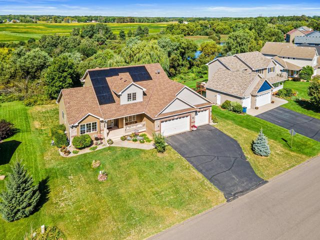 21394 Queen Court NW, Elk River, MN 55330