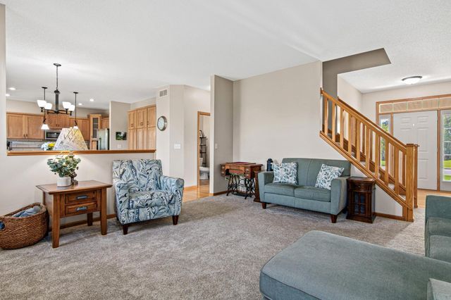 21394 Queen Court NW, Elk River, MN 55330
