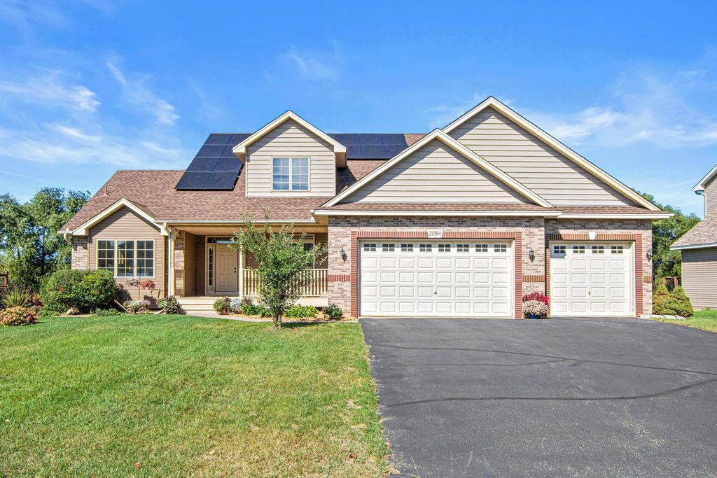 21394 Queen Court NW, Elk River, MN 55330 — exterior