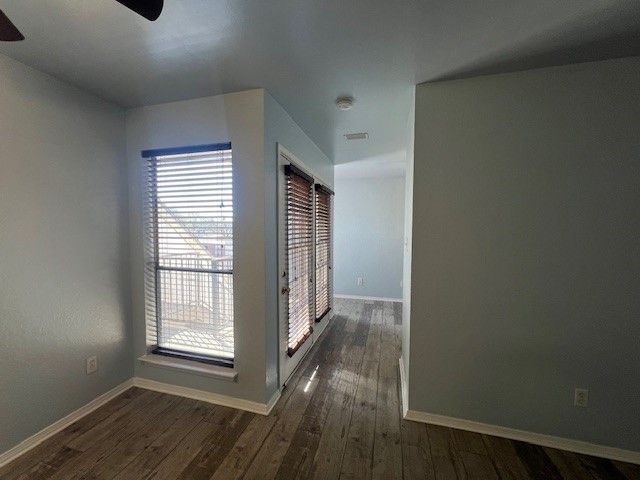 3125 Sondra Drive 301, Fort Worth, TX 76107
