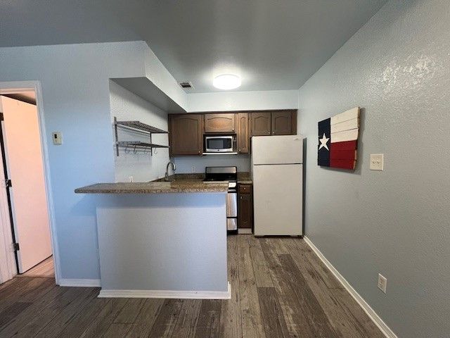 3125 Sondra Drive 301, Fort Worth, TX 76107
