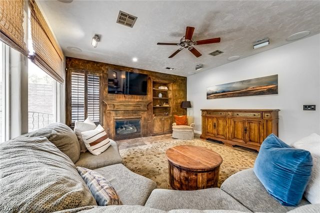 2393 Stansbury Court, Henderson, NV 89052