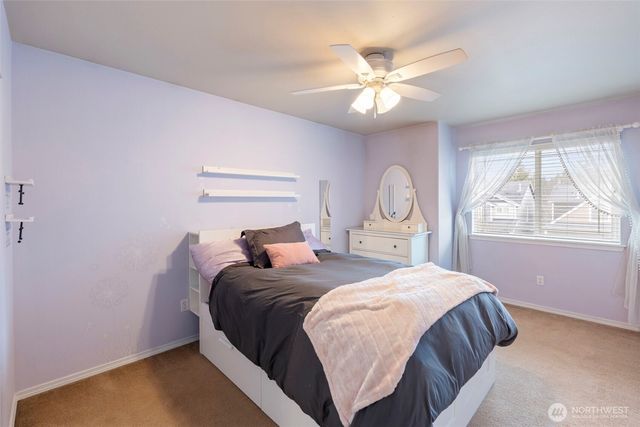 2201 Cooper Crest Street NW, Olympia, WA 98502