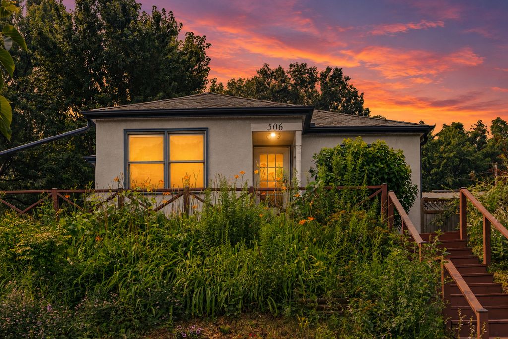 506 Wyoming Street E, Saint Paul, MN 55107