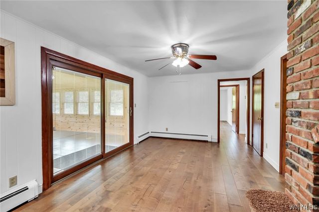 9560 Savage Road, Holland, NY 14080