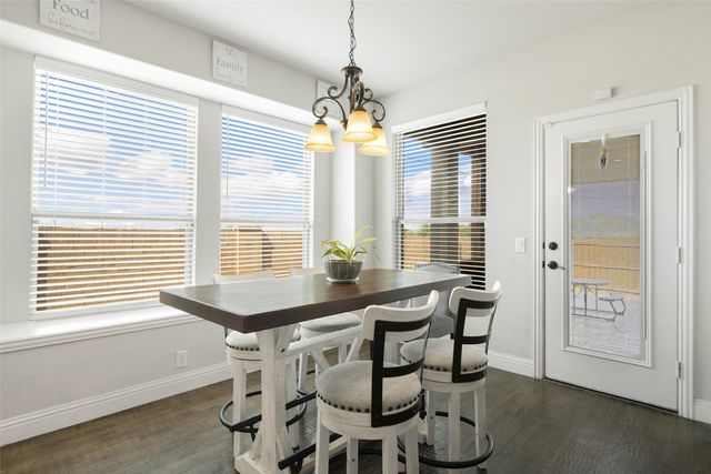 532 Thompson, Van Alstyne, TX 75495