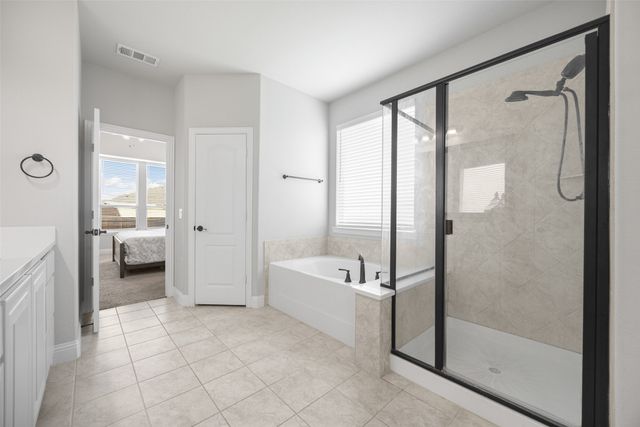 532 Thompson, Van Alstyne, TX 75495