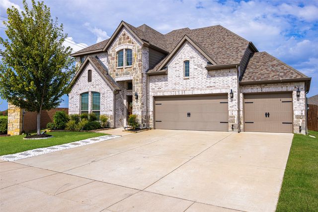 532 Thompson, Van Alstyne, TX 75495