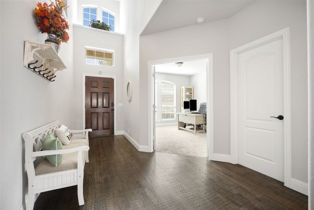 532 Thompson, Van Alstyne, TX 75495