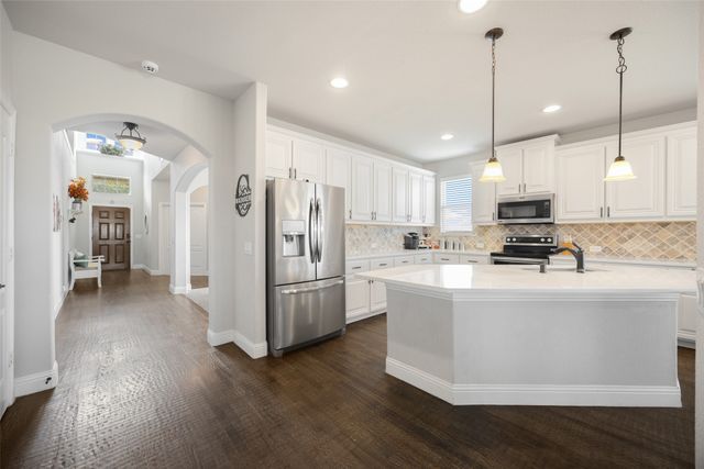 532 Thompson, Van Alstyne, TX 75495