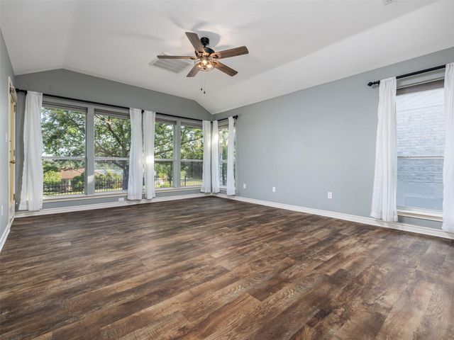 2807 Declaration CIR, Lago Vista, TX 78645