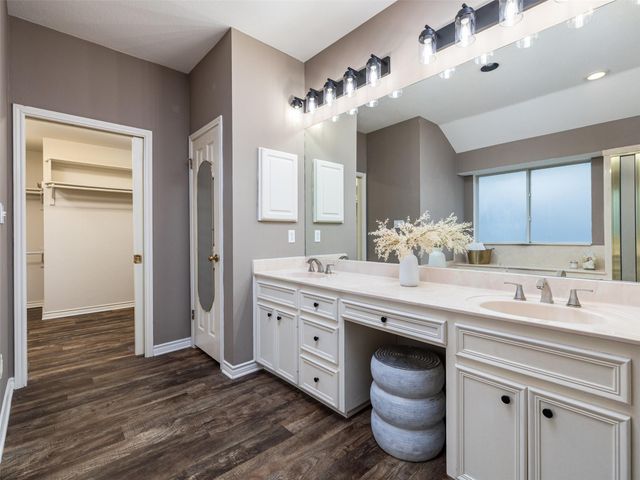 2807 Declaration CIR, Lago Vista, TX 78645