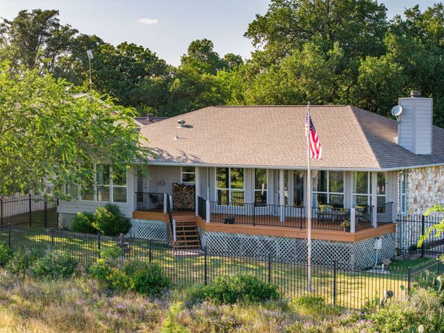 2807 Declaration CIR, Lago Vista, TX 78645