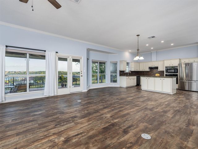 2807 Declaration CIR, Lago Vista, TX 78645