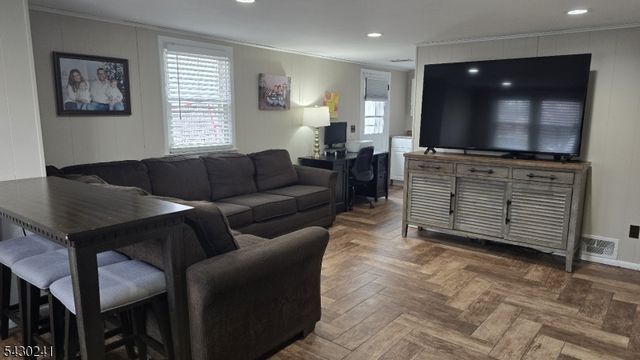 852 Joralemon St, Belleville Twp., NJ 07109