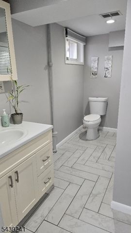852 Joralemon St, Belleville Twp., NJ 07109