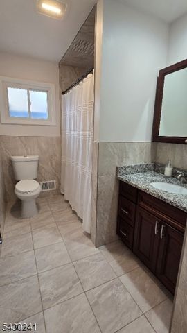 852 Joralemon St, Belleville Twp., NJ 07109