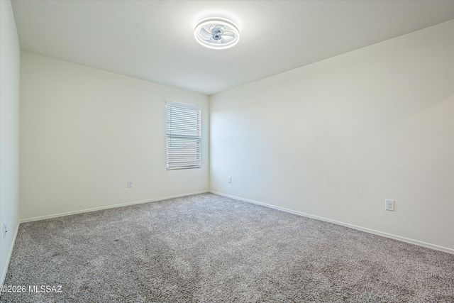 11299 S Weismann Drive, Vail, AZ 85641