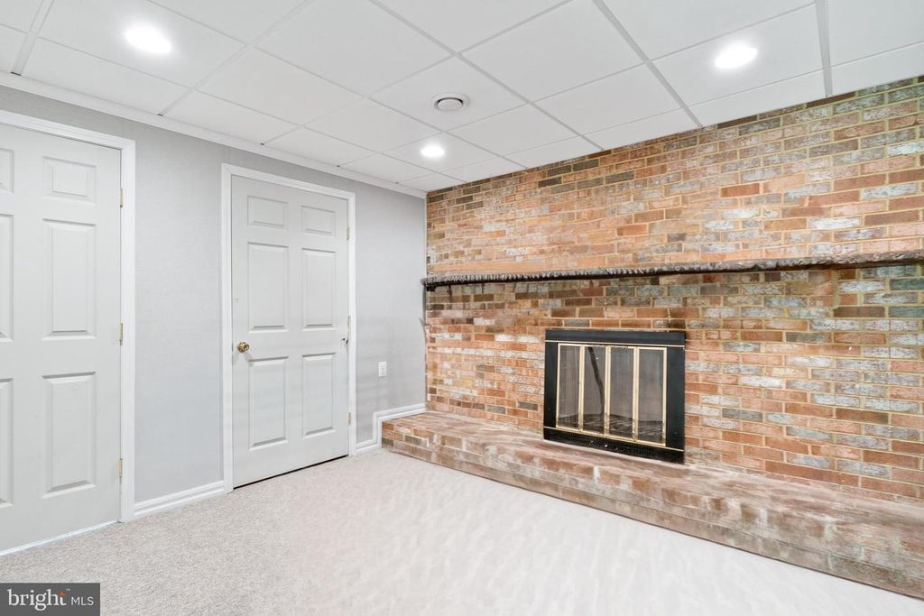 Image 41 of property listing at 7032 MINK HOLLOW RD, Highland, MD 20777