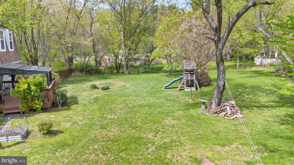 Image 45 of property listing at 7032 MINK HOLLOW RD, Highland, MD 20777