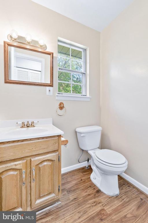 Image 7 of property listing at 7032 MINK HOLLOW RD, Highland, MD 20777