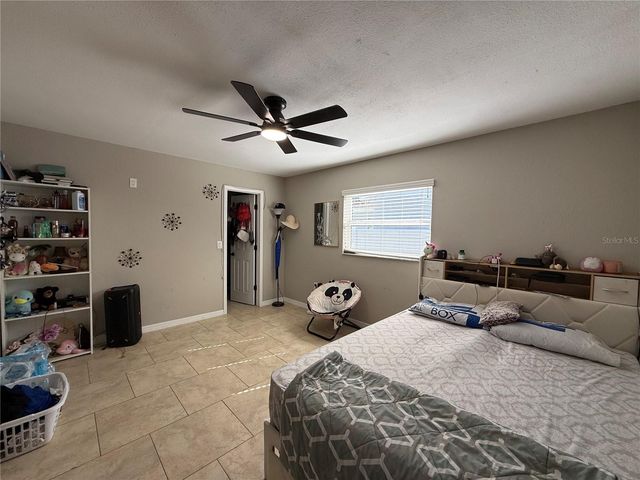 2423 23RD STREET, Sarasota, FL 34234